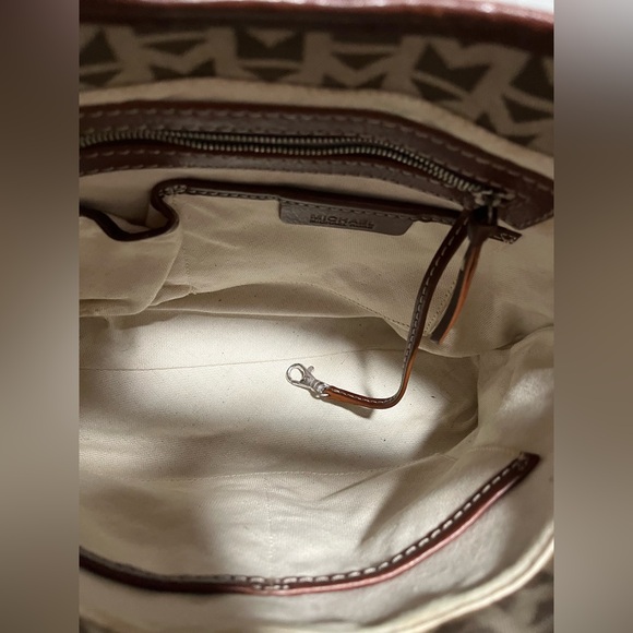Vintage Michael Kors satchel bag, brown. - Picture 16 of 17